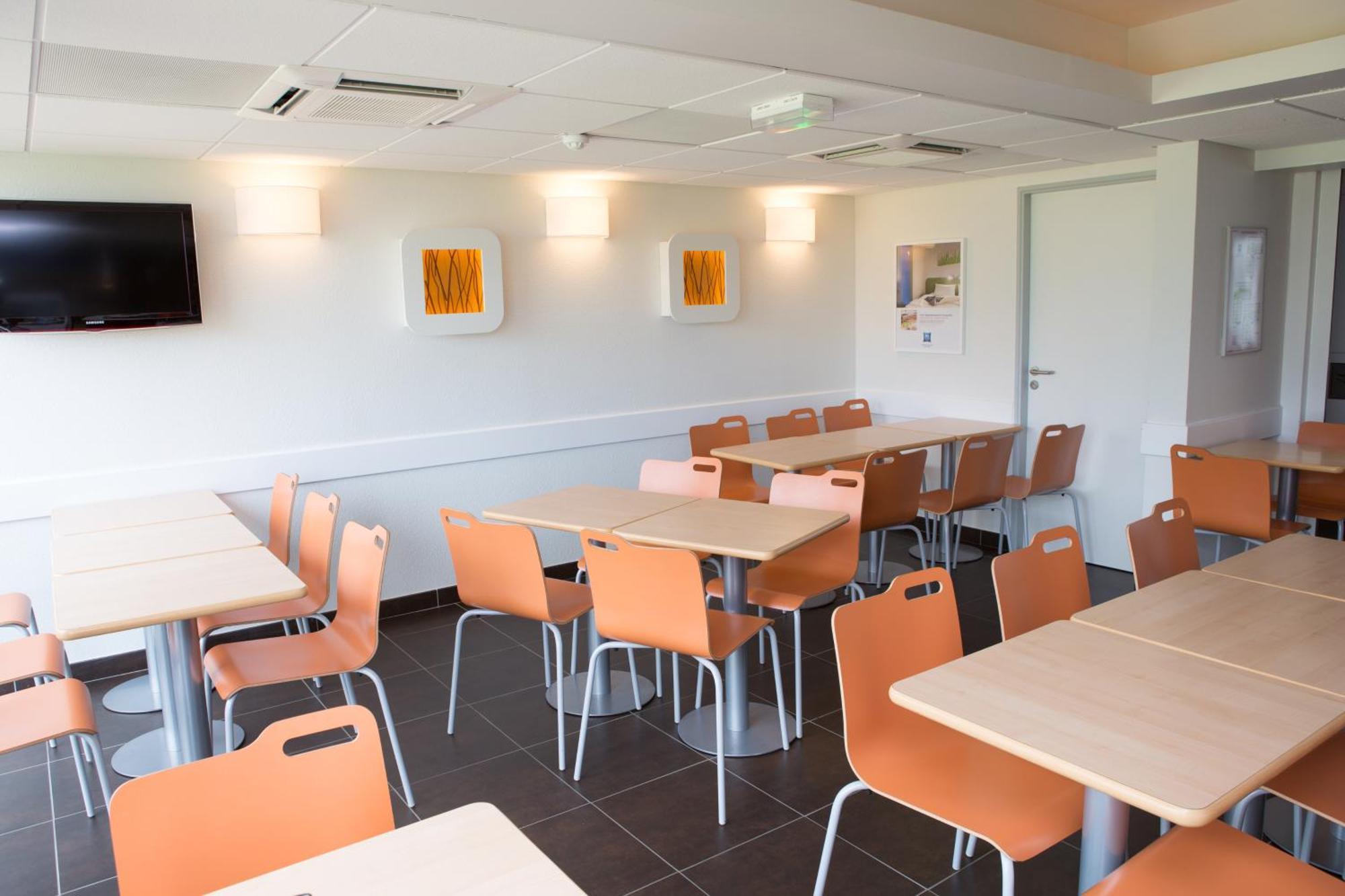 Ibis Budget Romorantin Exterior foto